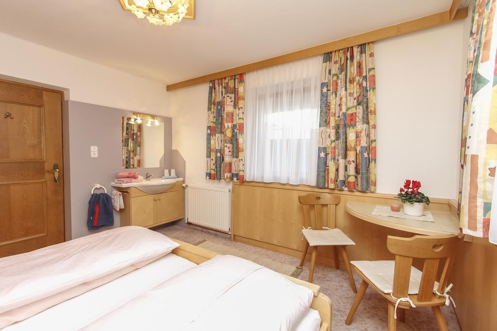 Guest house Gaestehaus Rosi