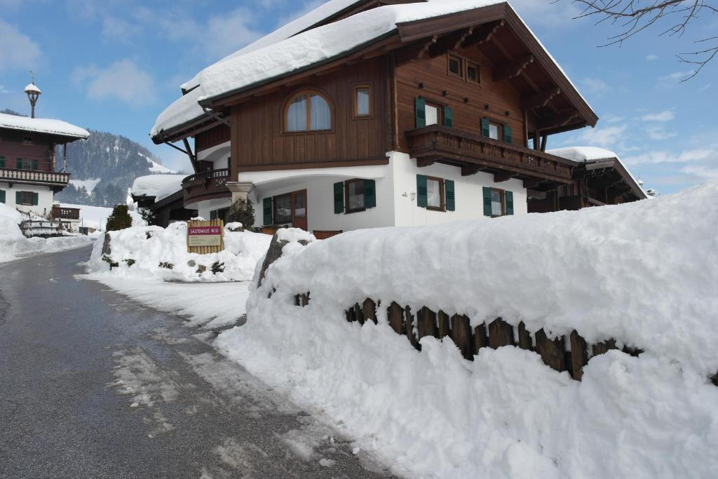Guest house Gaestehaus Rosi *